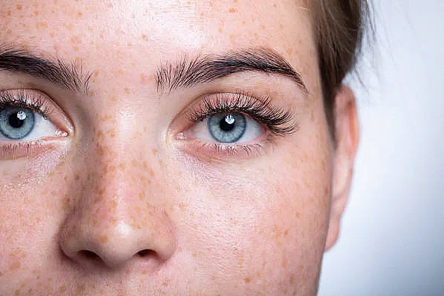 individual eye ;ashes